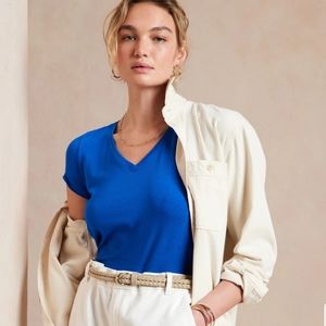 Banana Republic Royal Blue V-Neck Short Sleeve Tee
